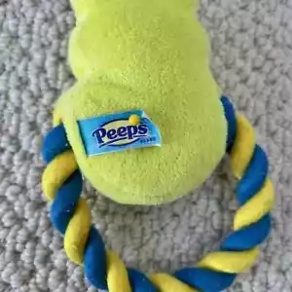 PEEPS Yellow Bunny Plush Small Dog Chew Toy 6 Rope Squeaker Fetch For Pets - Picture 4 of 4